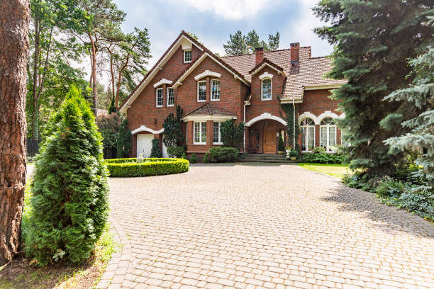 Best Driveway Resurfacing Pavers  in Hutchinson, MN